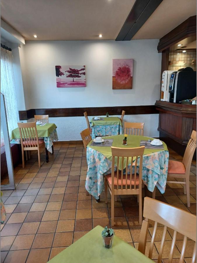 Logis - Hotel Restaurant Bellevue Annecy Ngoại thất bức ảnh