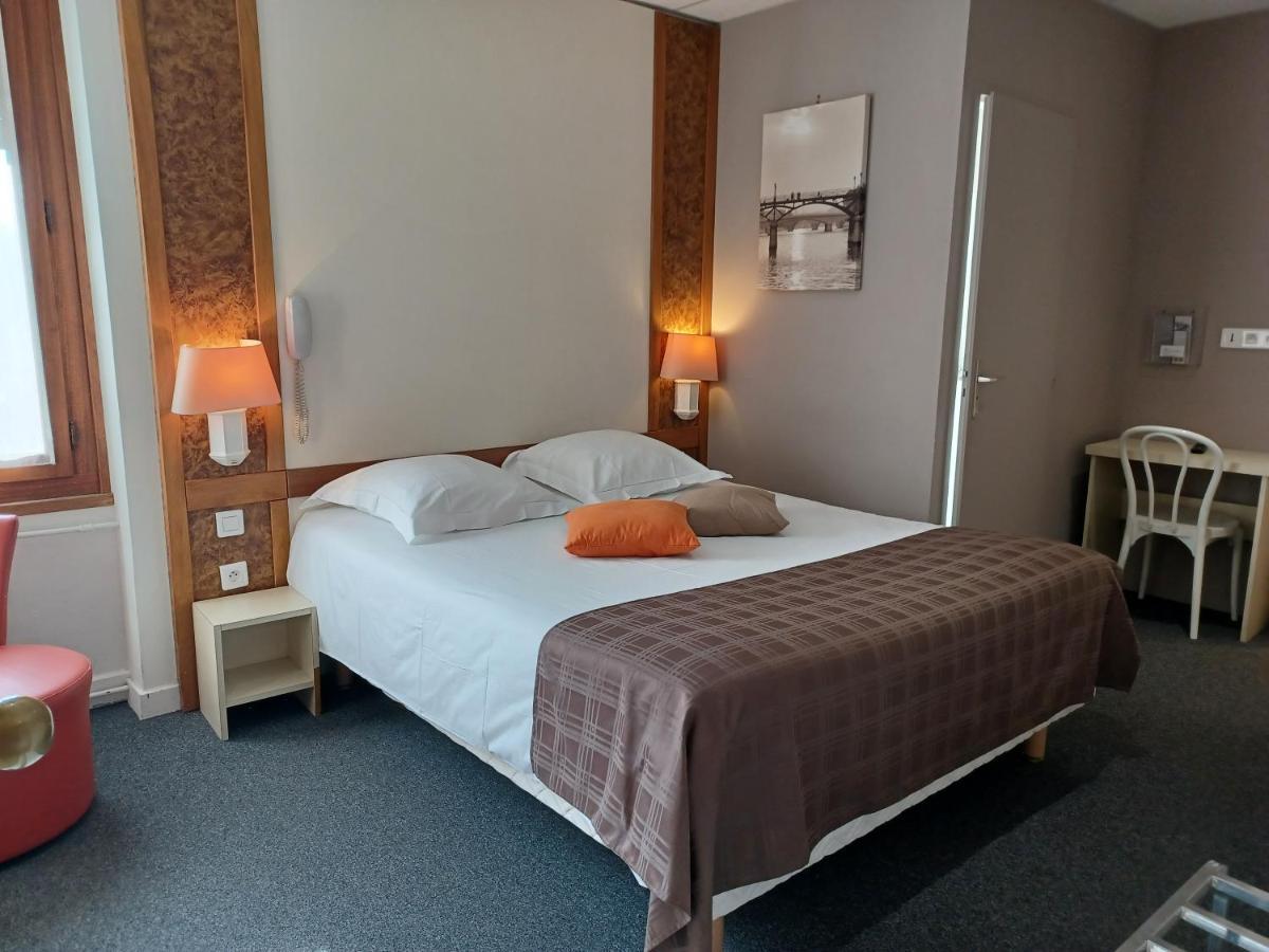 Logis - Hotel Restaurant Bellevue Annecy Ngoại thất bức ảnh