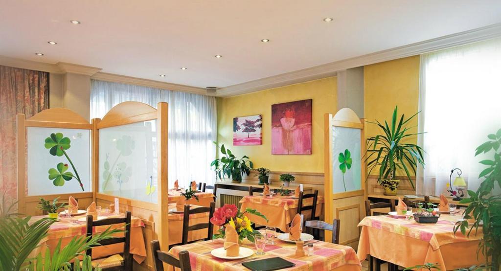 Logis - Hotel Restaurant Bellevue Annecy Ngoại thất bức ảnh
