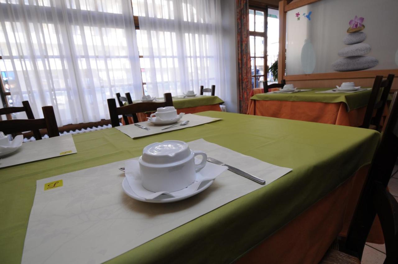 Logis - Hotel Restaurant Bellevue Annecy Ngoại thất bức ảnh